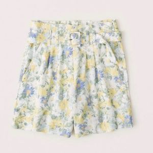 Abercrombie & Fitch Belted Ultra High Rise Floral Shorts XS